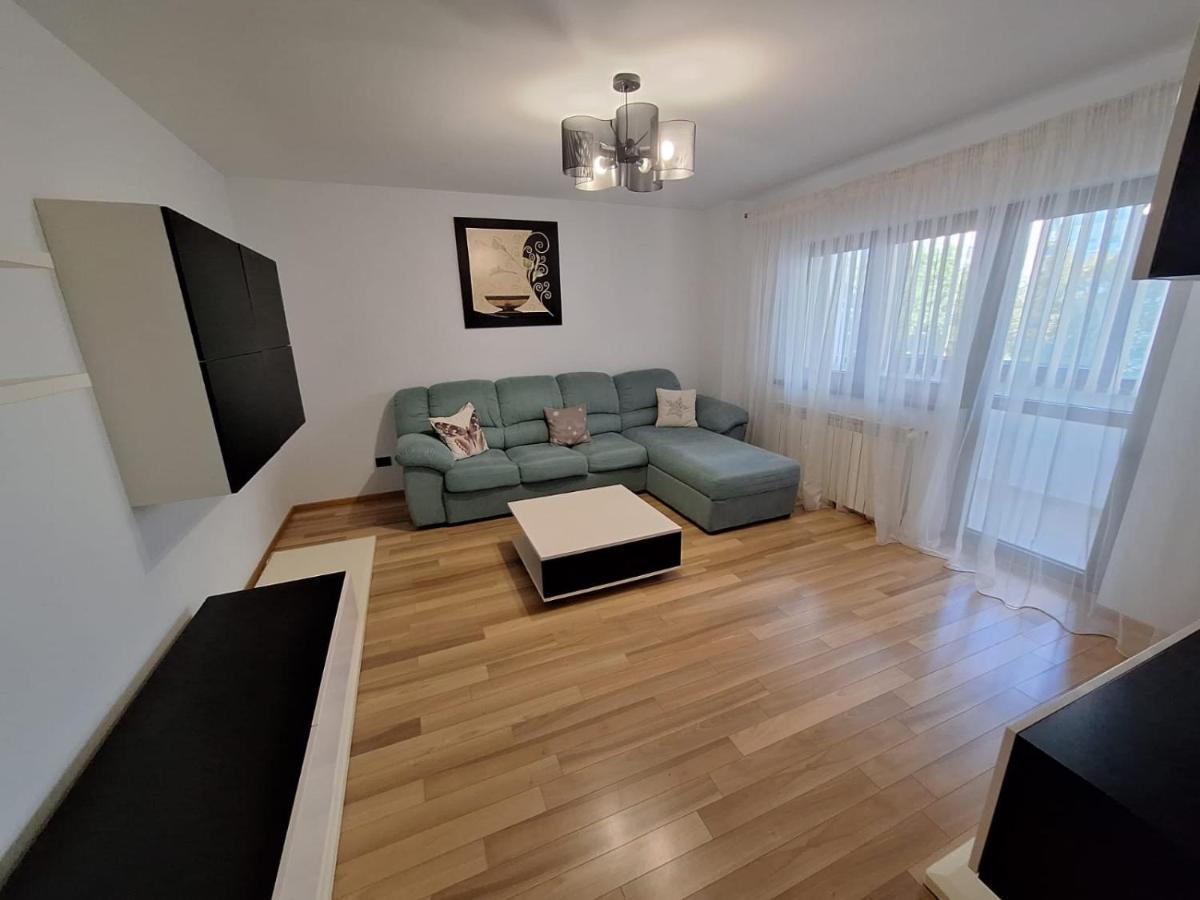 Urban George Enescu 4 Beedroom Apartment Suceava Exterior foto